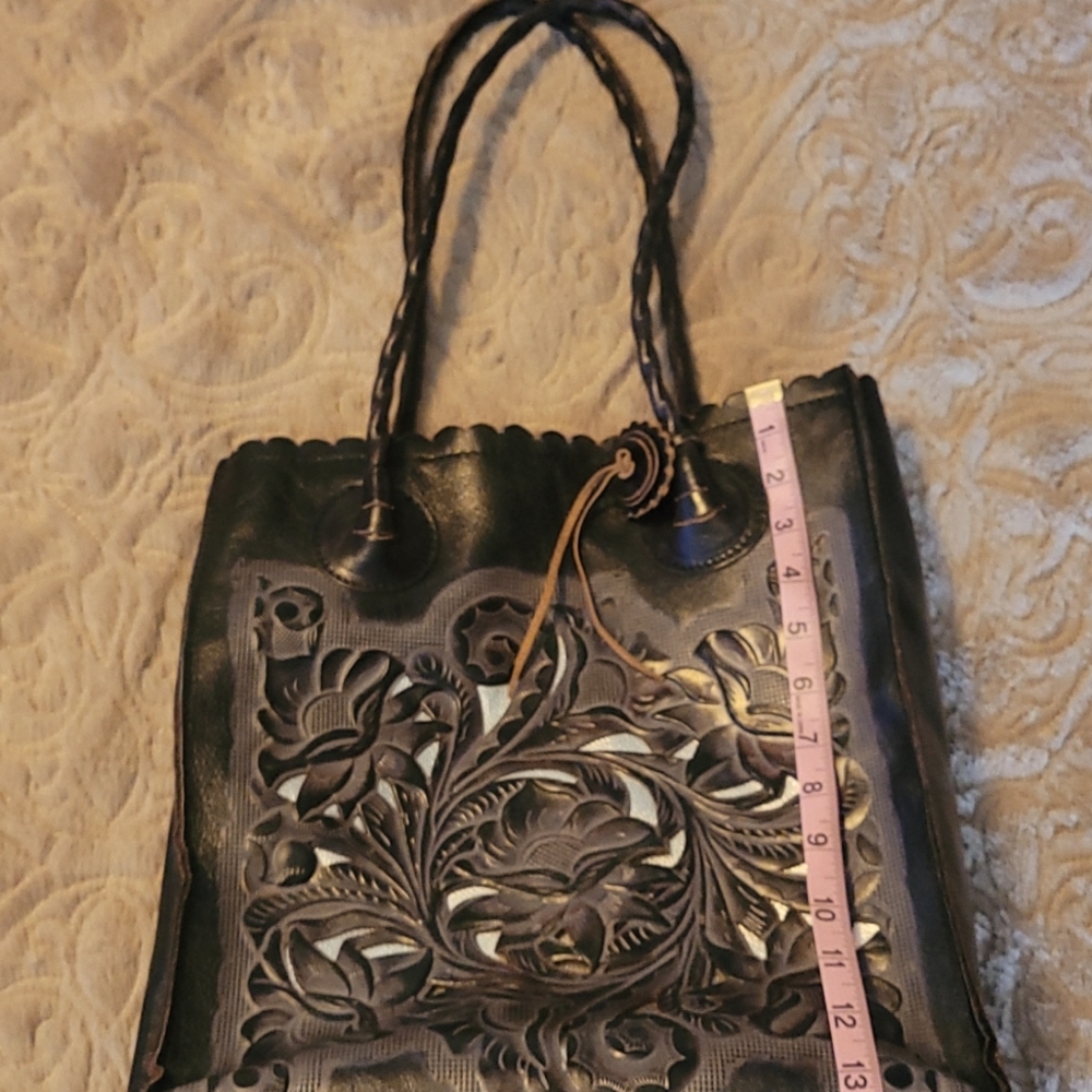 Shoulder bag